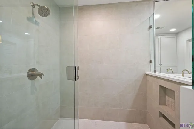 $598,000 | 15492 La Highway, St. Francisville, LA 70775