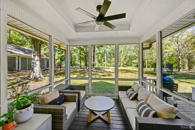 $598,000 | 15492 La Highway, St. Francisville, LA 70775