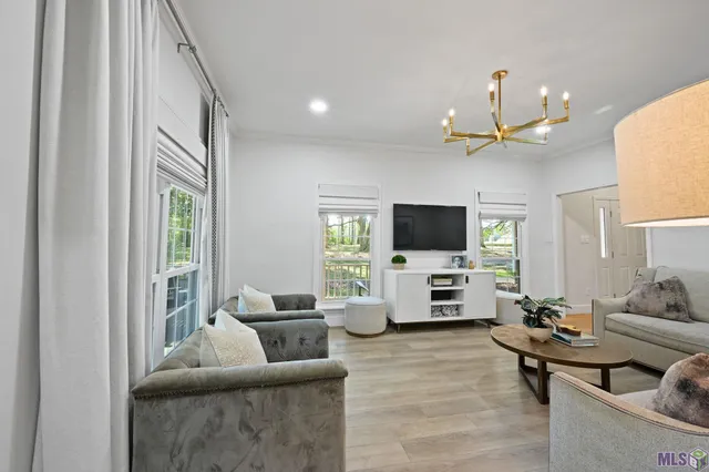 $598,000 | 15492 La Highway, St. Francisville, LA 70775