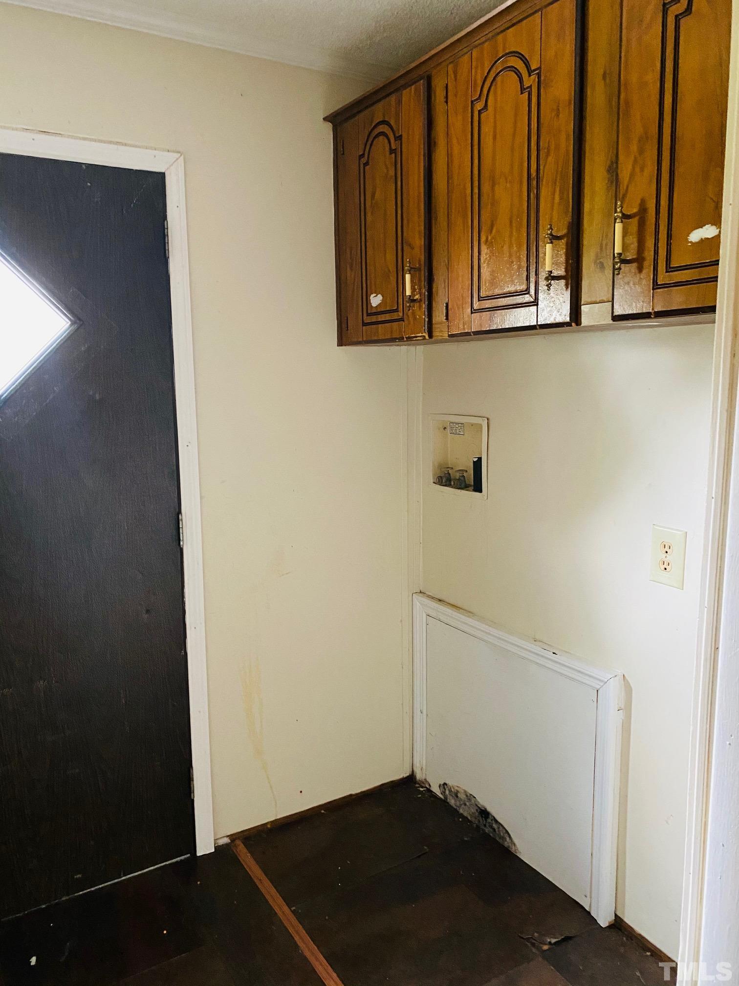 3288 Walters Road Creedmoor, NC 27522 - Photo 5 of 15 a view of cupboard