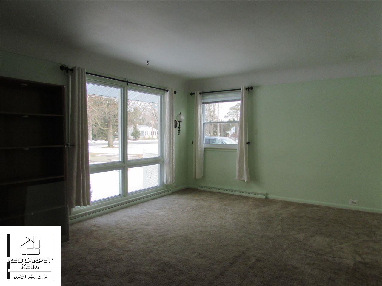 8282 East Coldwater Road Davison, MI 48423 - Photo 3 of 29