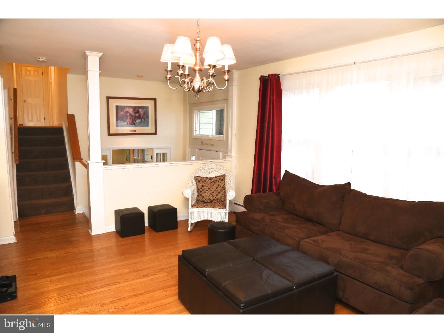 10 Pine Road Malvern, PA 19355 - Photo 12 of 23 Living Room