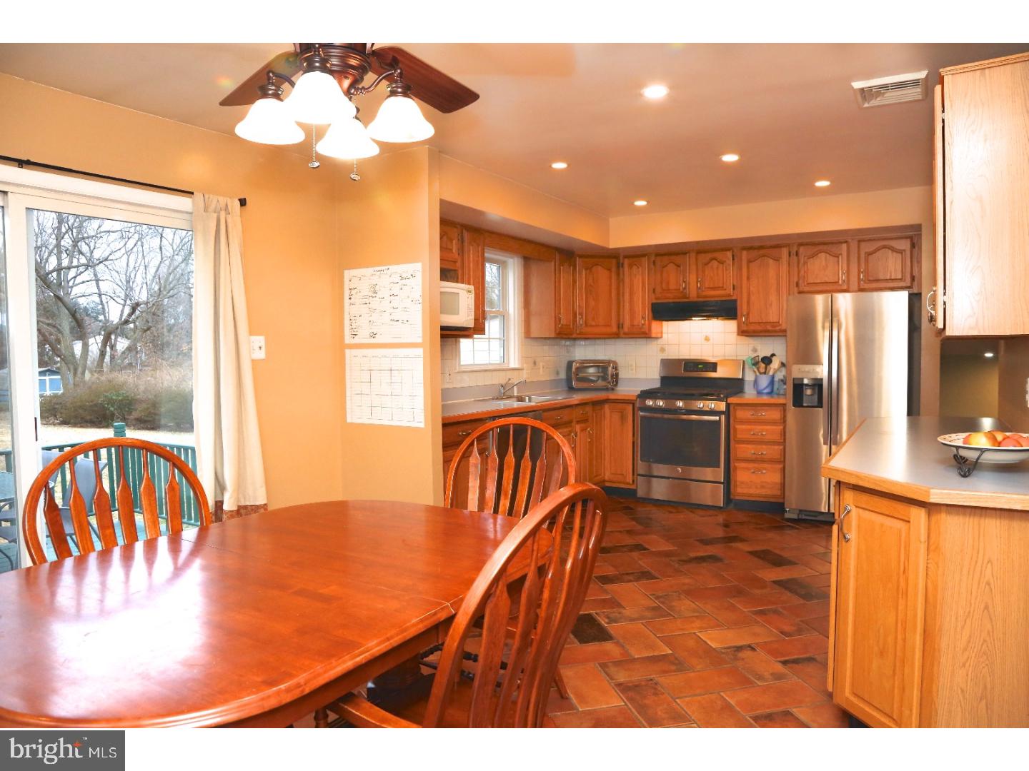 10 Pine Road Malvern, PA 19355 - Photo 13 of 23 Kitchen