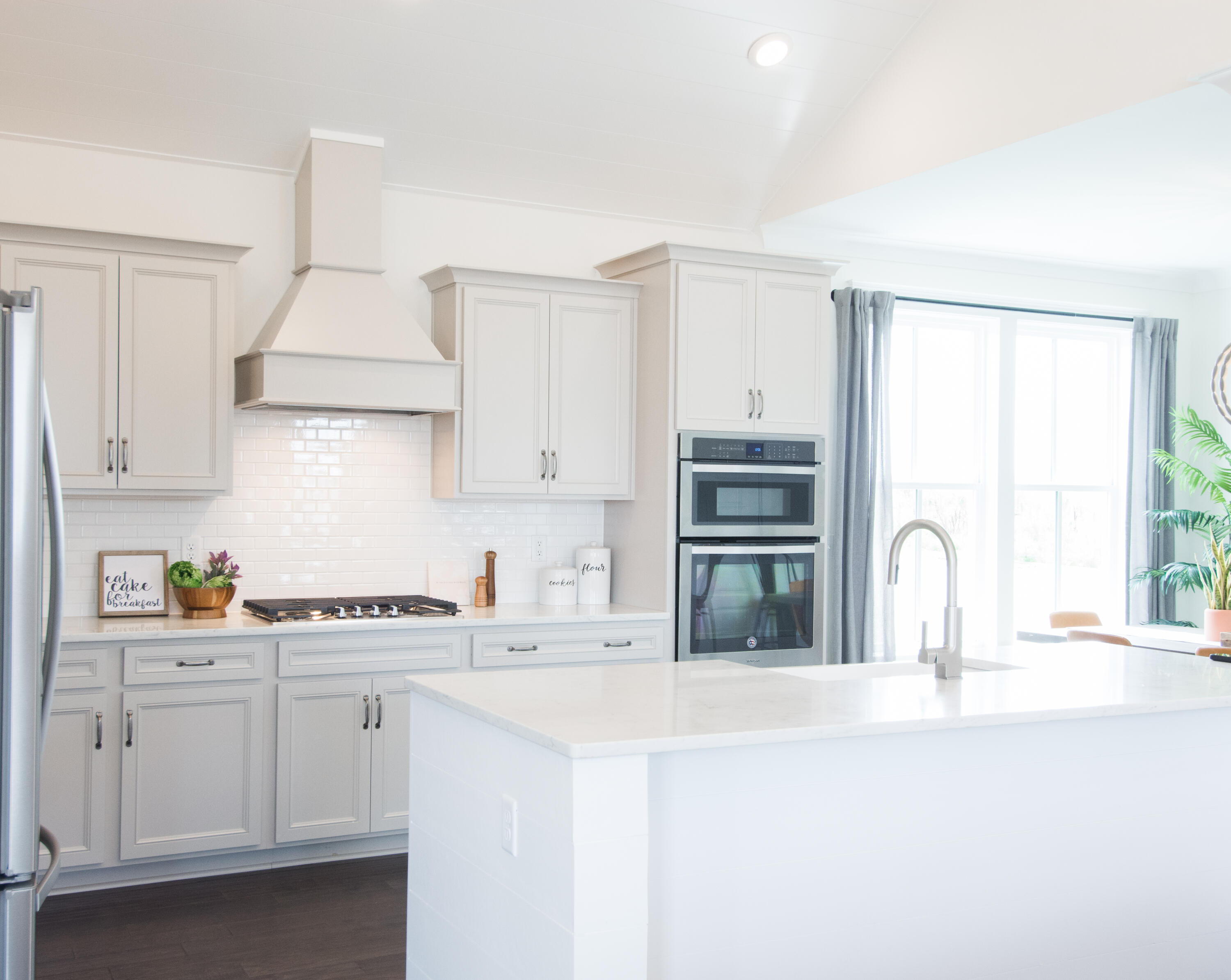 1249 Crooked Oak Road Charleston, SC 29492 - Photo 5 of 18 Kitchen