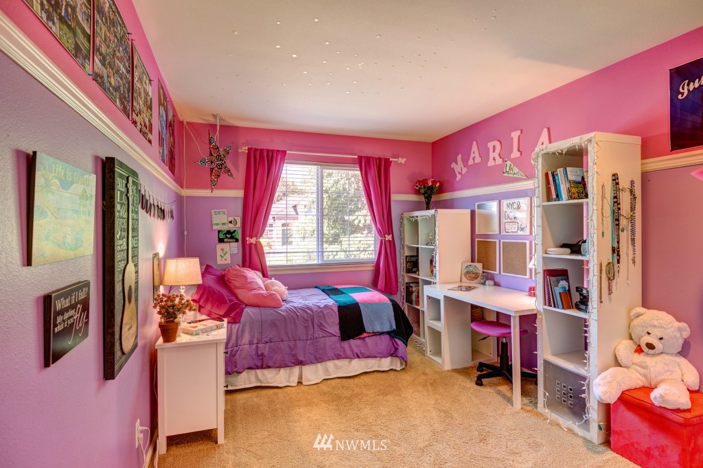 2702 204th Street Southeast Bothell, WA 98021 - Photo 15 of 20
