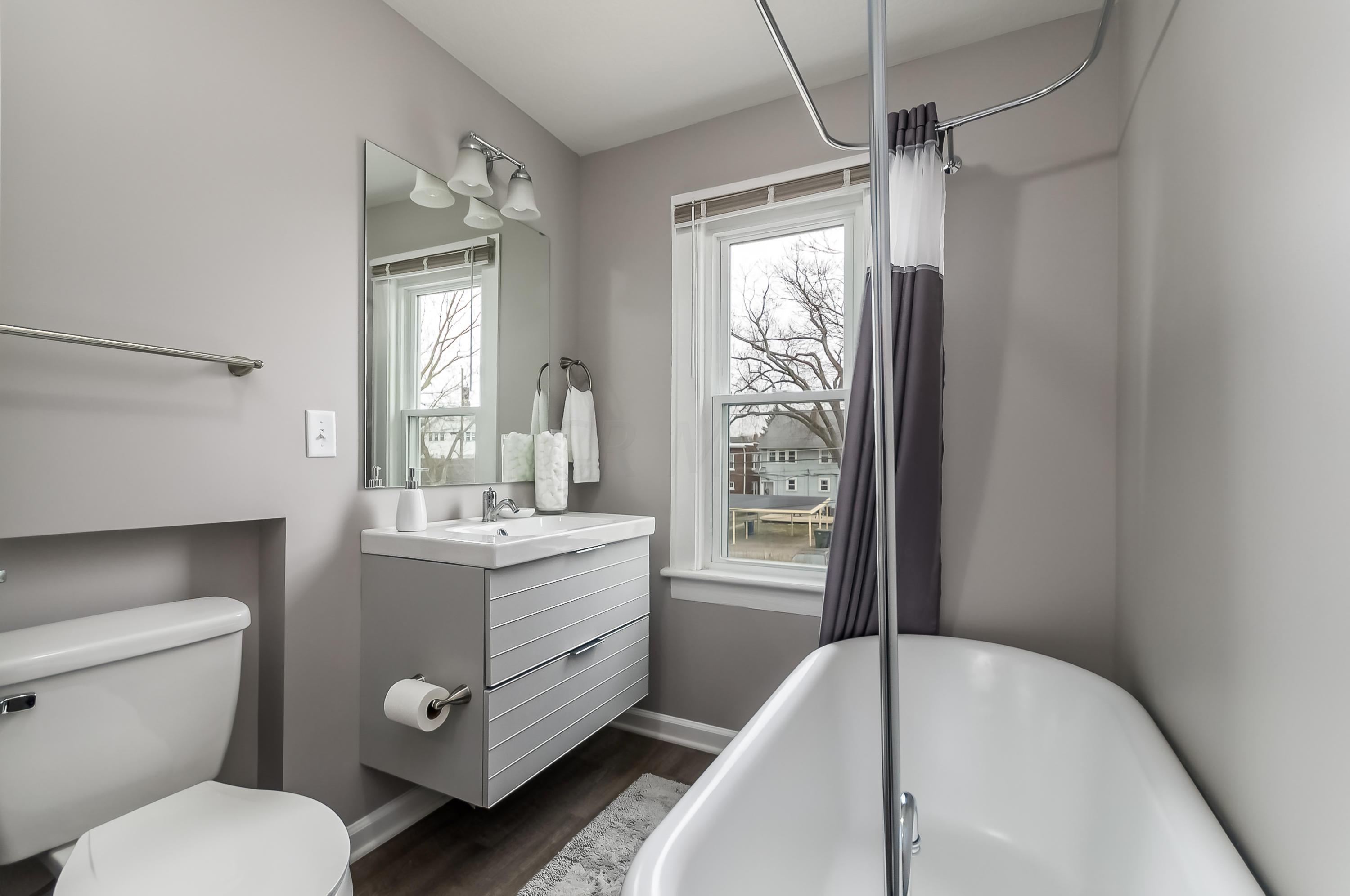 60 West Weber Road Columbus, OH 43202 - Photo 13 of 34 Gallery Image 13