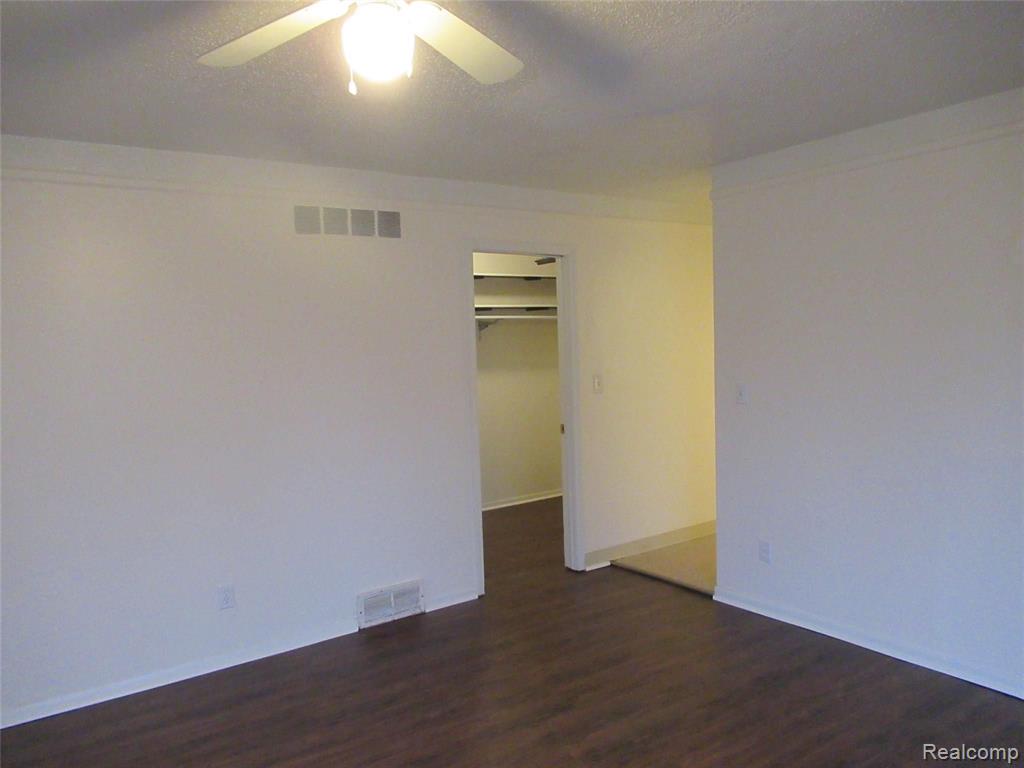 8205 Wayne Road Romulus, MI 48174 - Photo 22 of 26 Gallery Image 22