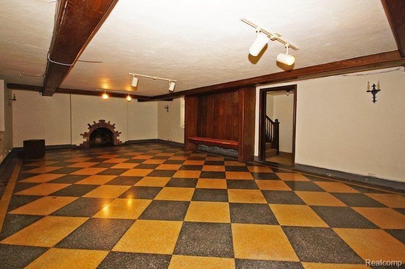 63 Cloverly Road Grosse Pointe, MI 48236 - Photo 13 of 25 basement.JPG