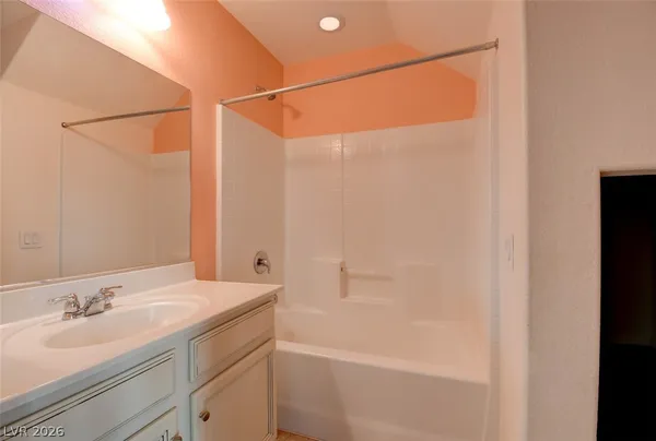 $2,600 | 1525 Spiced Wine Avenue, Unit 19102, Henderson, NV 89074