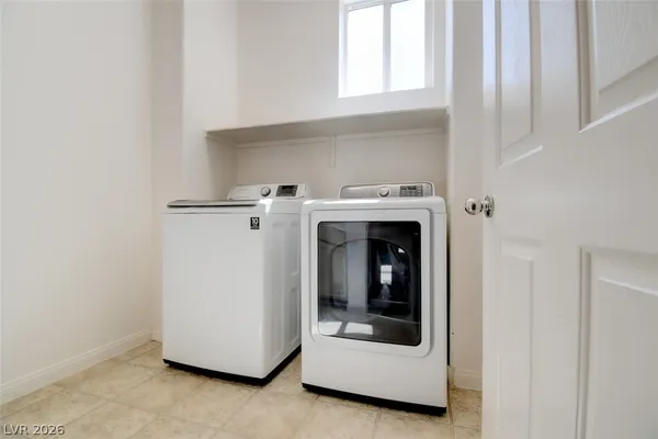 $2,600 | 1525 Spiced Wine Avenue, Unit 19102, Henderson, NV 89074