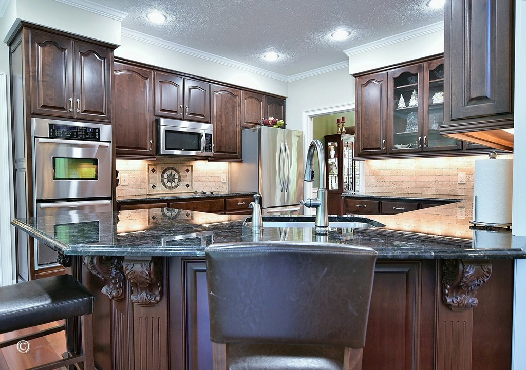 8073 Innisbrook Court Columbus, GA 31909 - Photo 6 of 37 Kitchen