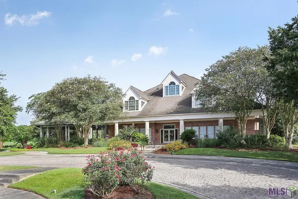 $474,900 | 6112 Royal Palms Drive, Gonzales, LA 70737