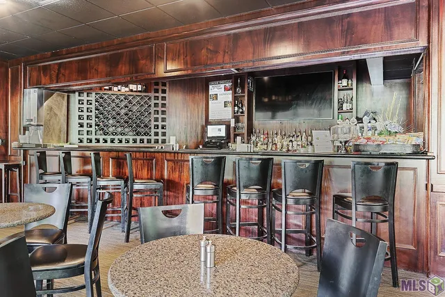 $489,900 | 6112 Royal Palms Drive, Gonzales, LA 70737