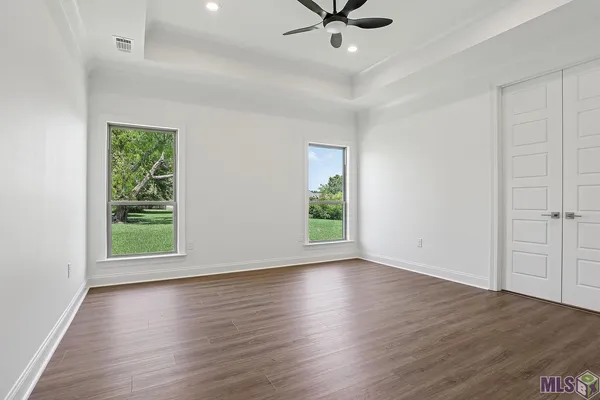 $474,900 | 6112 Royal Palms Drive, Gonzales, LA 70737