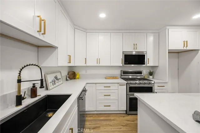 $899,000 | 326 South Clementine Street, Anaheim, CA 92805