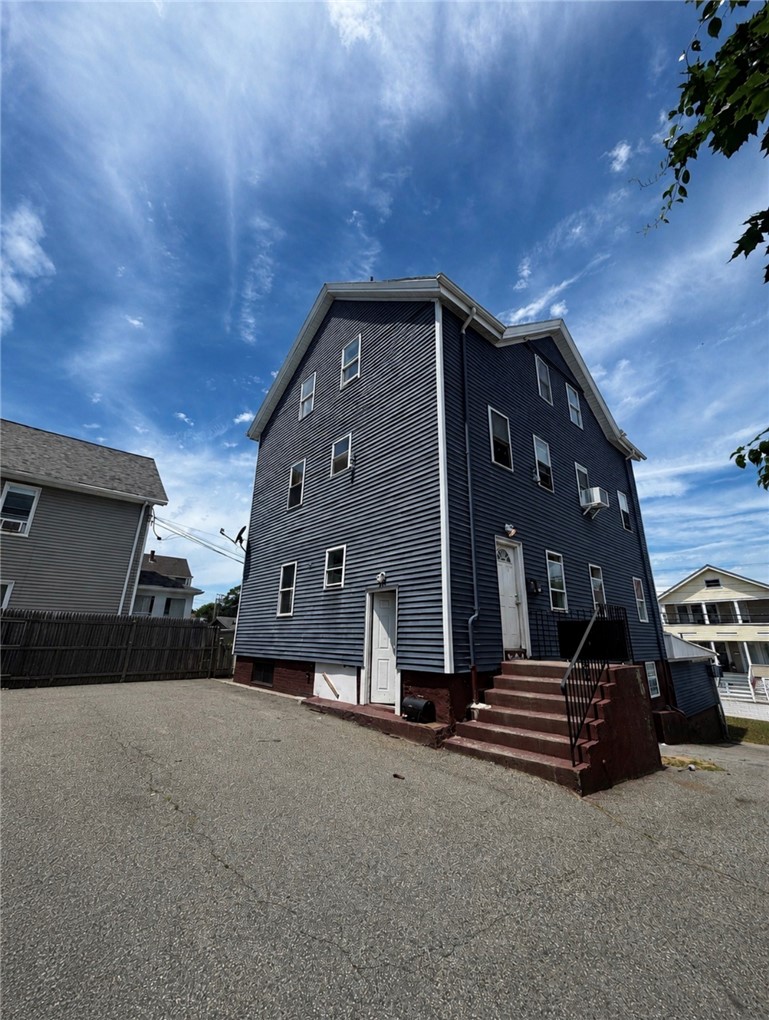 718 Mineral Spring Avenue Pawtucket, RI 02860 - Photo 3 of 16