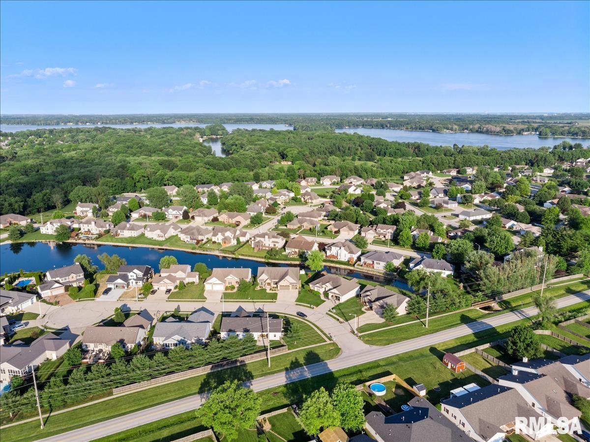 1408 Lake Pointe Court Springfield, IL 62712 - Photo 28 of 38