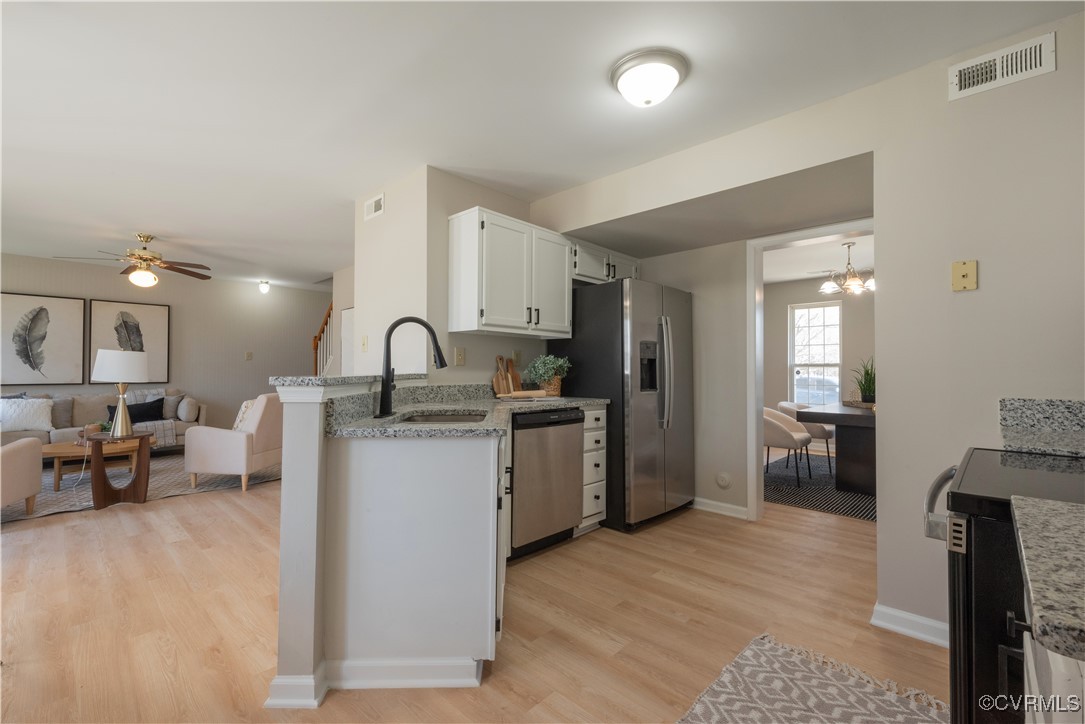 6396 Springcrest Lane Henrico, VA 23231 - Photo 3 of 32 Gallery Image 3