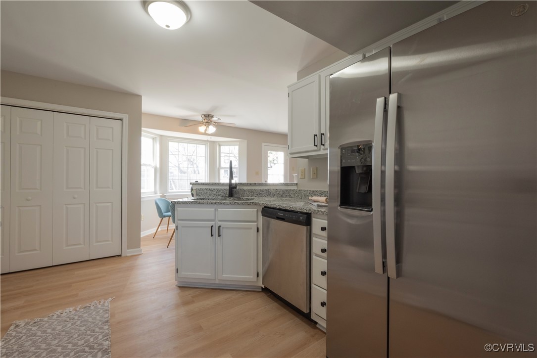 6396 Springcrest Lane Henrico, VA 23231 - Photo 4 of 32 Gallery Image 4