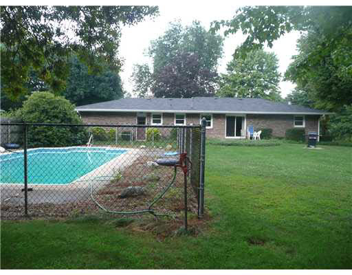 26955 Early Road South Bend, IN 46628 - Photo 11 of 20