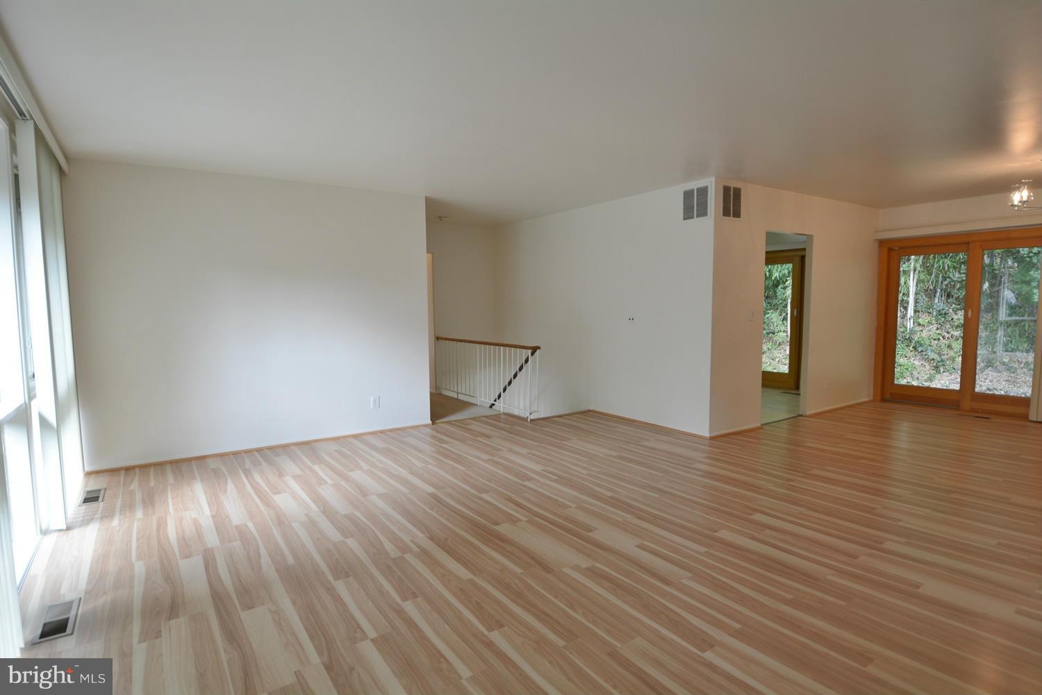 6229 Walhonding Road Bethesda, MD 20816 - Photo 9 of 26 Living & dining room combination