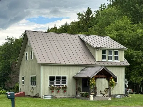 $389,000 | 1821 Chateauguay Road, Barnard, VT 05032