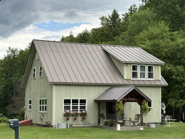 1821 Chateauguay Road Barnard, VT 05032 - Photo 1 of 57