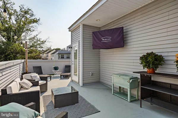 $3,900 | 6707 Cinnaminson Street, Philadelphia, PA 19128