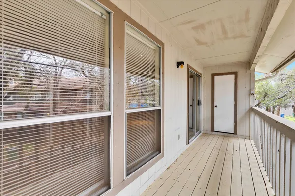 $1,095 | 11900 Alpheus Avenue, Unit C, Austin, TX 78759