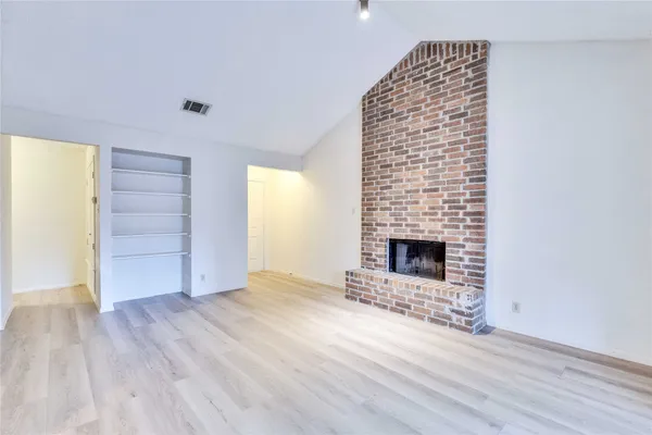 $1,095 | 11900 Alpheus Avenue, Unit C, Austin, TX 78759