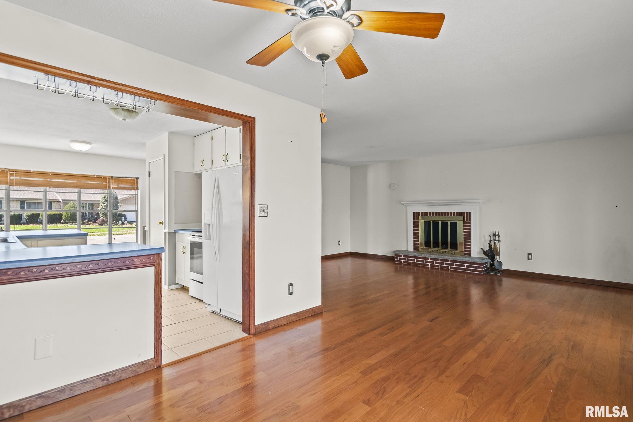 100 Andover Drive Springfield, IL 62704 - Photo 10 of 46 Gallery Image 10