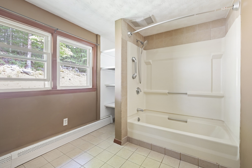48 Davis Road Millbury, MA 01527 - Photo 32 of 42 Gallery Image 32