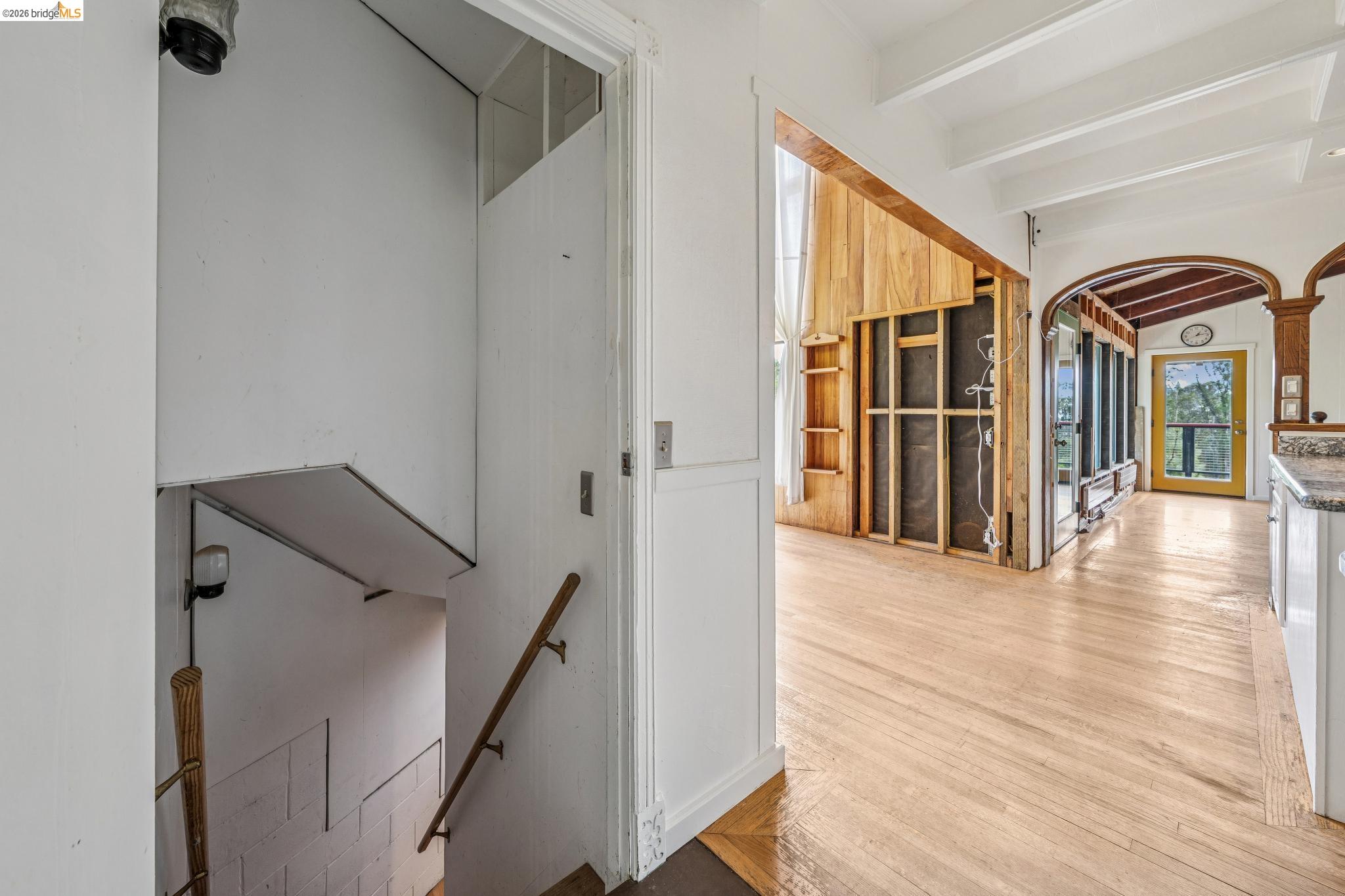 6383 Valley View Road Oakland, CA 94611 - Photo 33 of 99