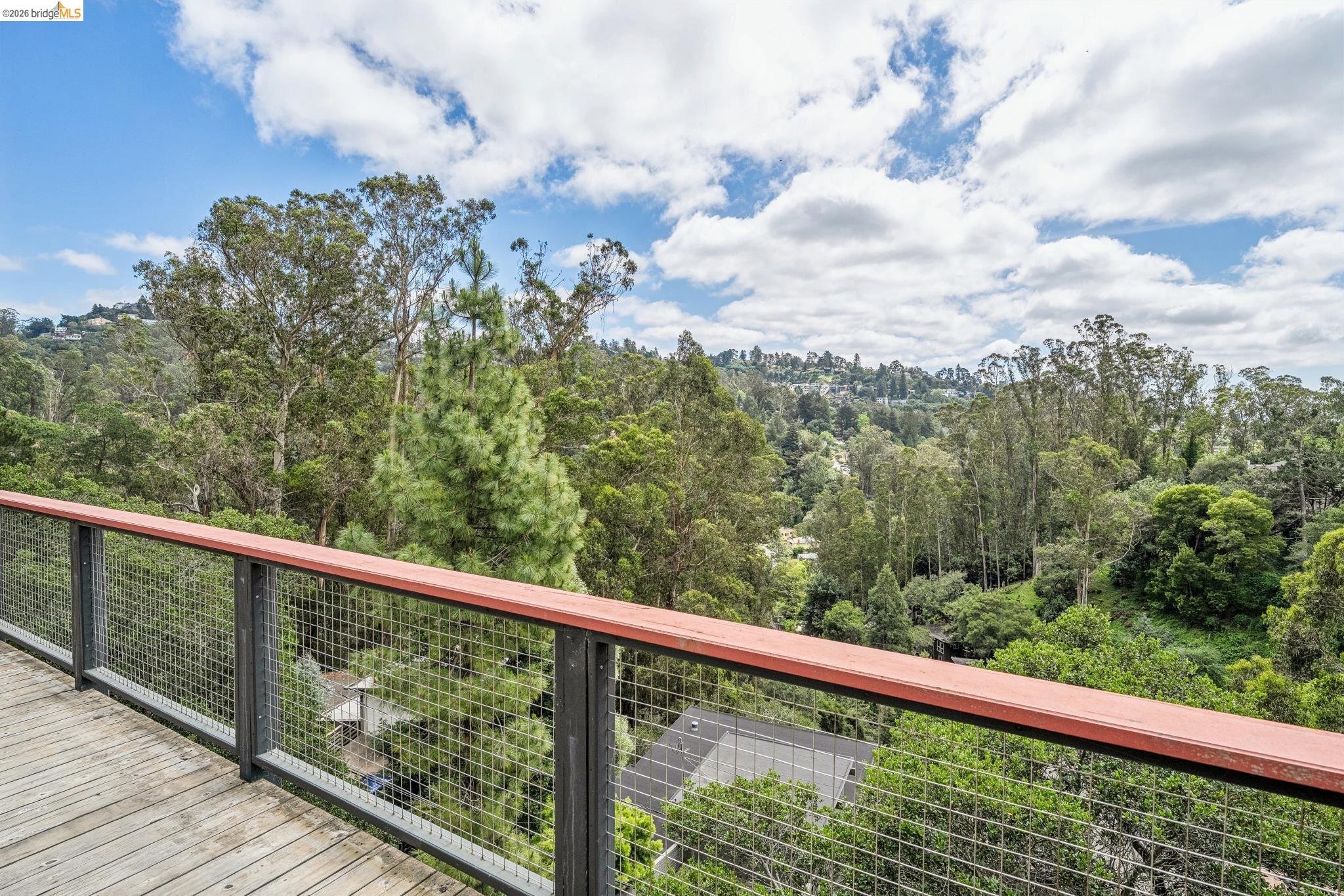 6383 Valley View Road Oakland, CA 94611 - Photo 40 of 99