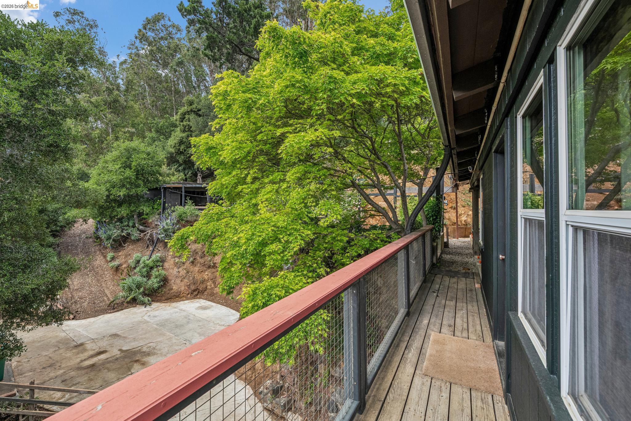 6383 Valley View Road Oakland, CA 94611 - Photo 51 of 99