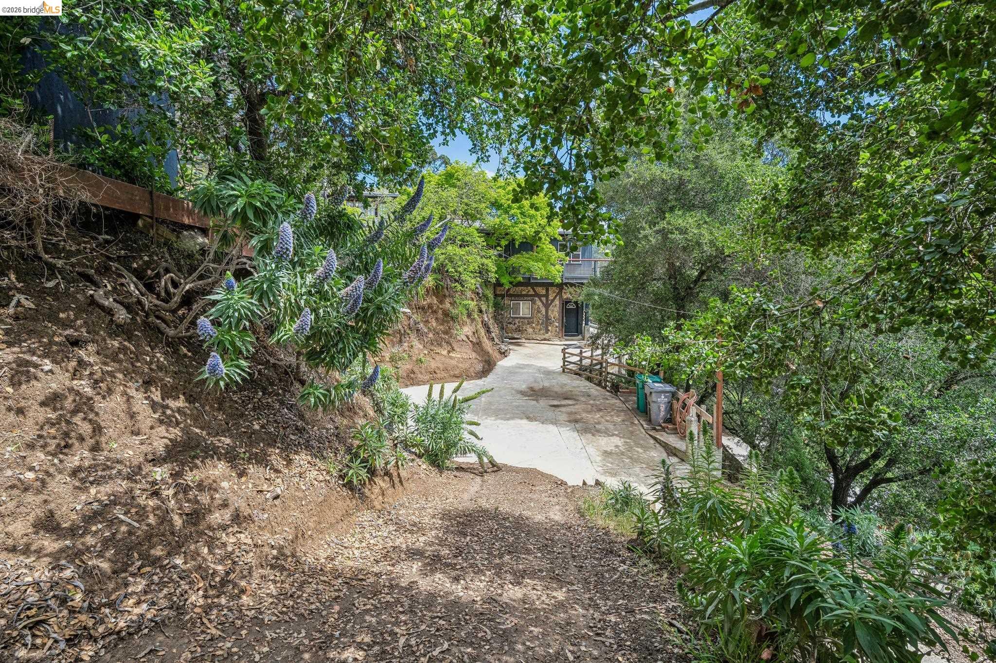 6383 Valley View Road Oakland, CA 94611 - Photo 85 of 99