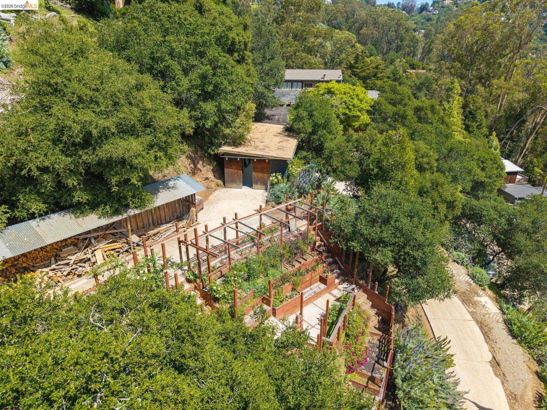 6383 Valley View Road Oakland, CA 94611 - Photo 93 of 99