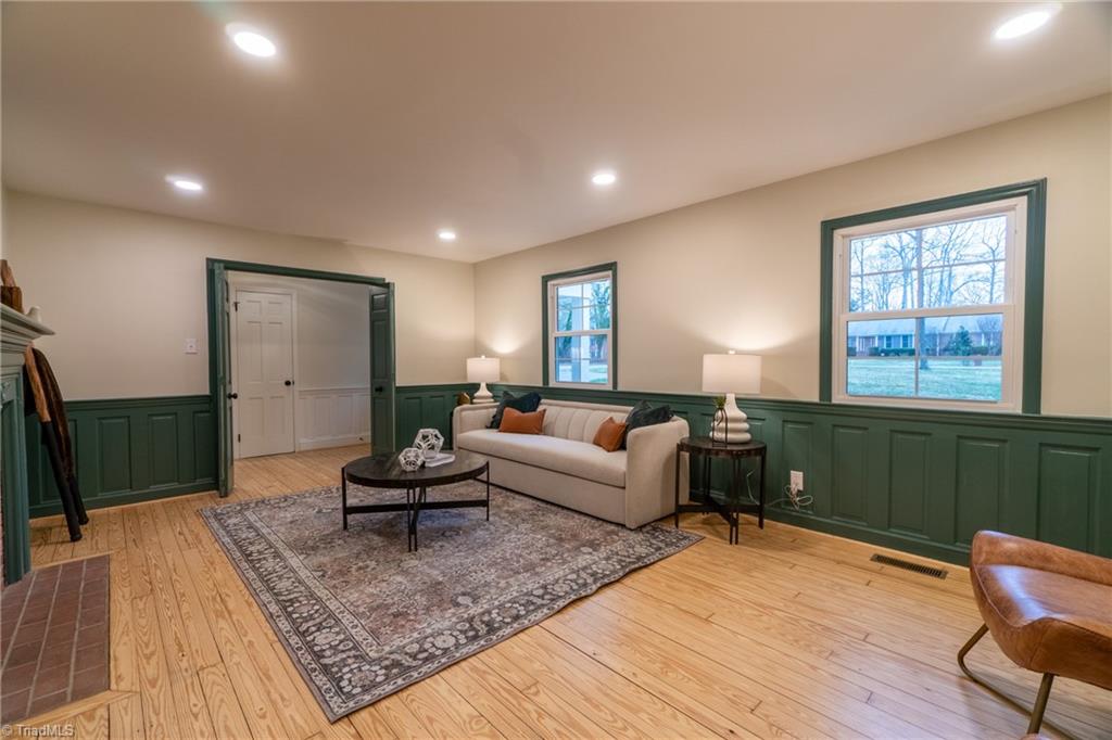 4007 Rockingham Road South Greensboro, NC 27407 - Photo 8 of 40 Gallery Image 8