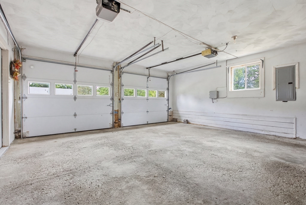 13 Louis Road Framingham, MA 01702 - Photo 24 of 31