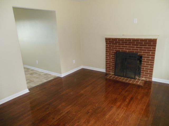 121 Delbert Road Troutville, VA 24175 - Photo 3 of 17 3