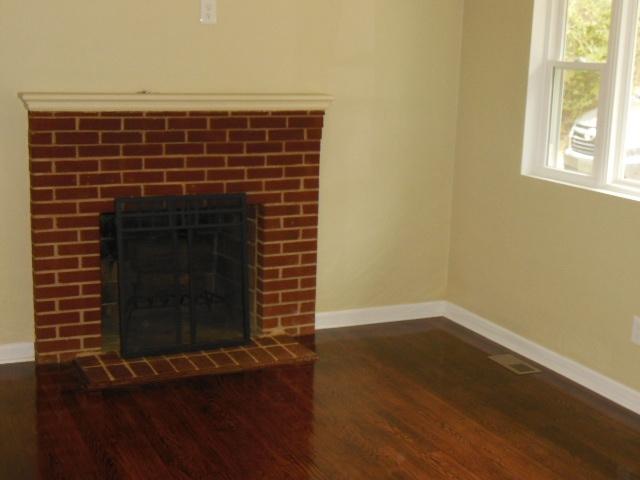 121 Delbert Road Troutville, VA 24175 - Photo 4 of 17 4