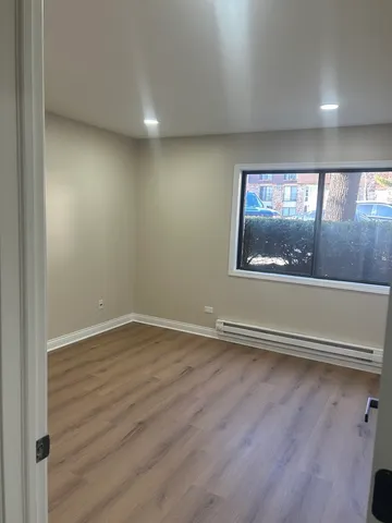 $2,300 | 194 North Waters Edge Drive, Unit 102, Glendale Heights, IL 60139