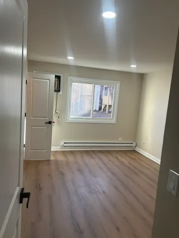 $2,300 | 194 North Waters Edge Drive, Unit 102, Glendale Heights, IL 60139