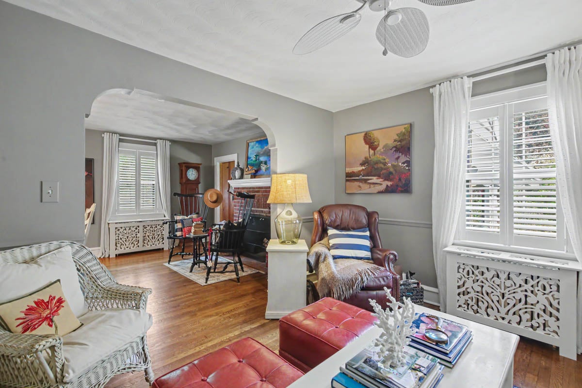 103 Locust Avenue Hampton, VA 23661 - Photo 16 of 37 Gallery Image 16