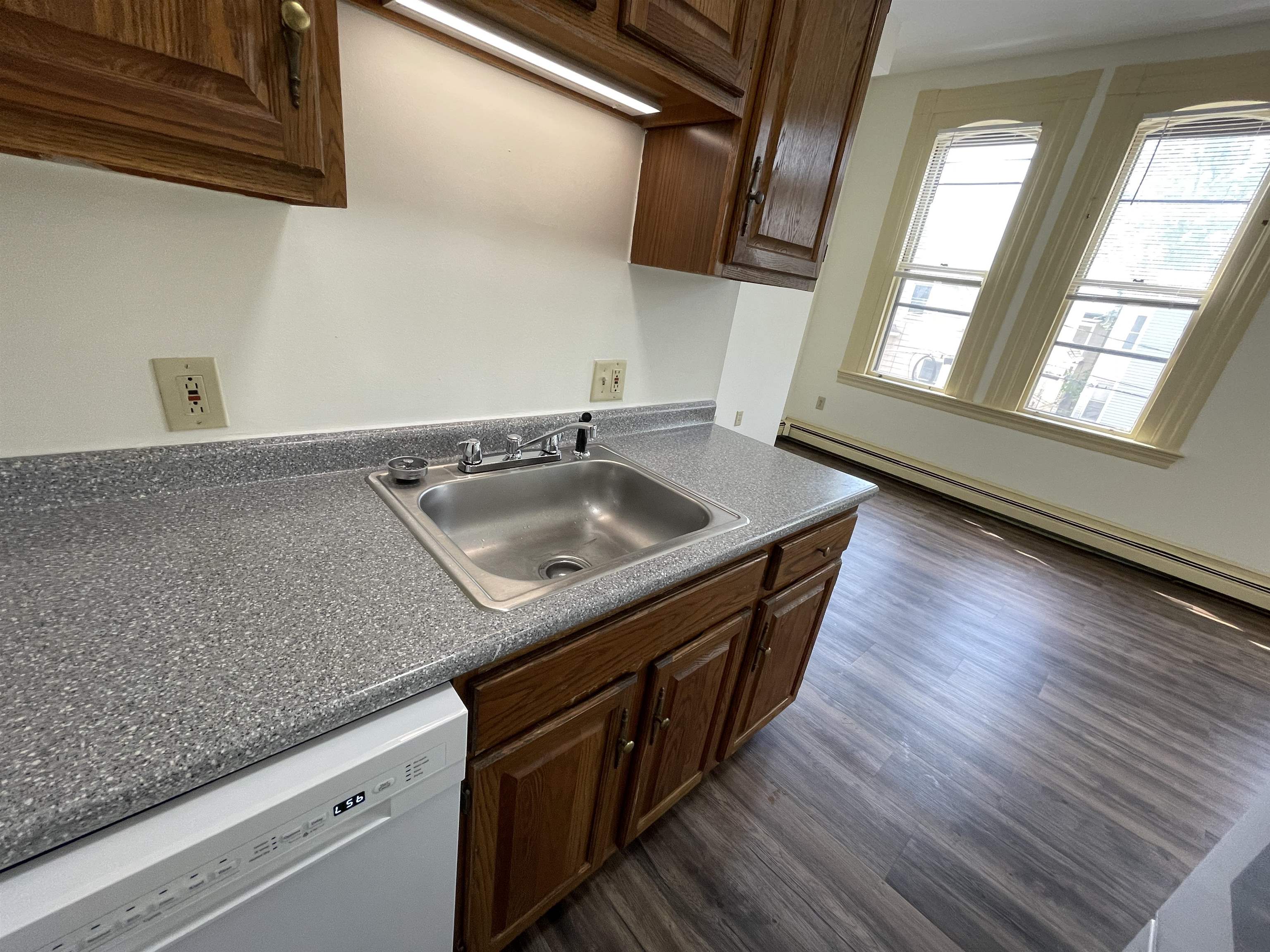 124 Orange Street, Unit 200 Manchester, NH 03104 - Photo 14 of 39