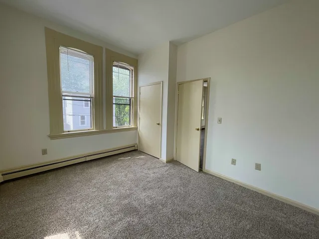 $1,621 | 124 Orange Street, Unit 200, Manchester, NH 03104