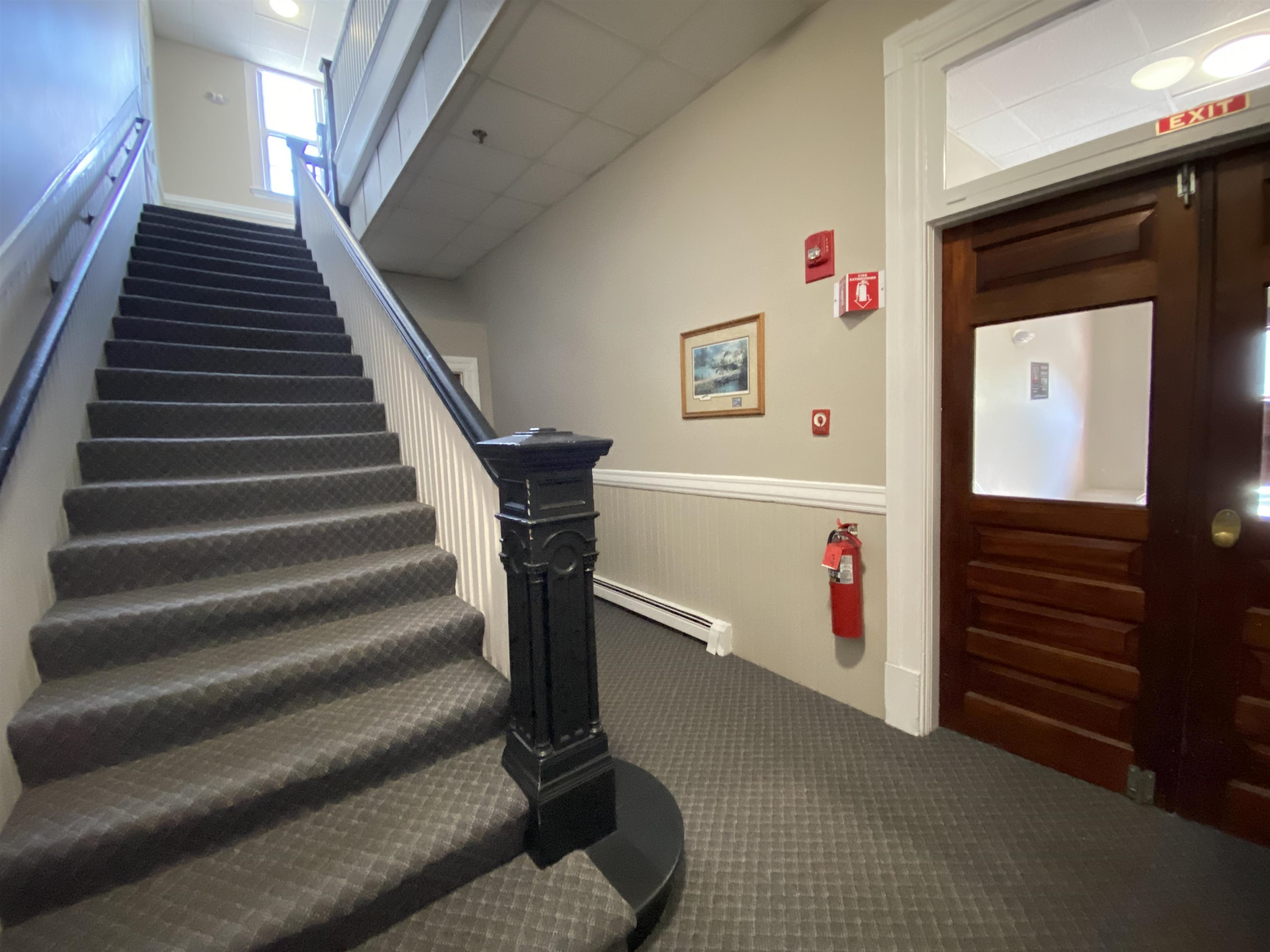 124 Orange Street, Unit 200 Manchester, NH 03104 - Photo 32 of 39