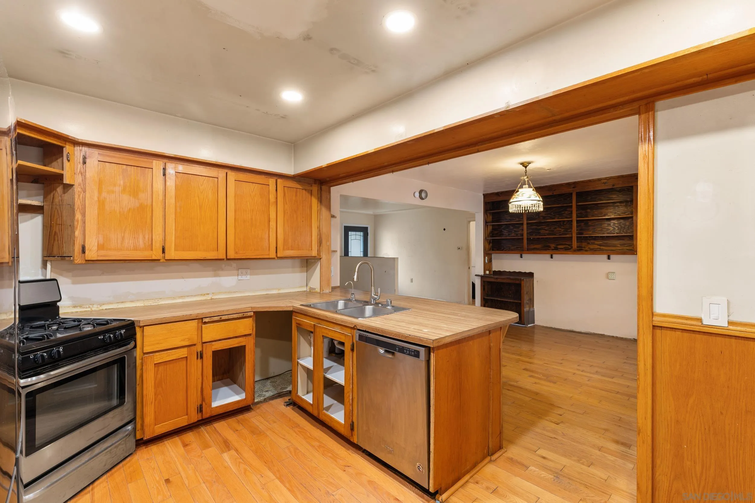 9969 Sierra Madre Road Spring Valley, CA 91977 - Photo 14 of 24