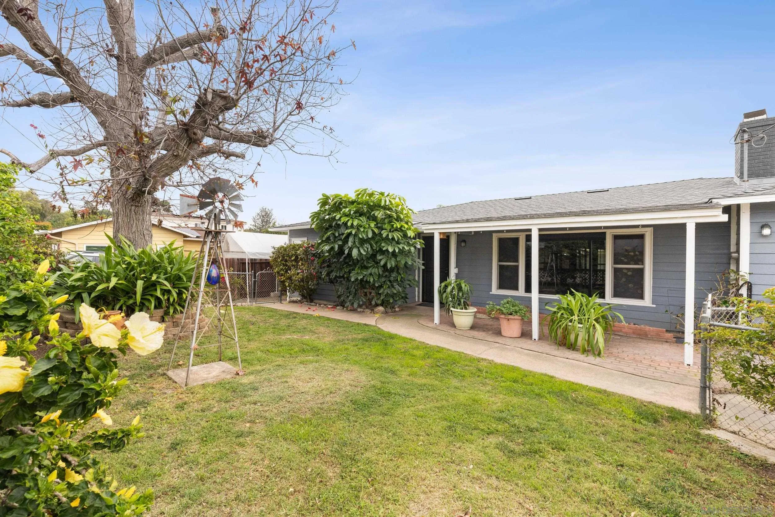 9969 Sierra Madre Road Spring Valley, CA 91977 - Photo 4 of 24