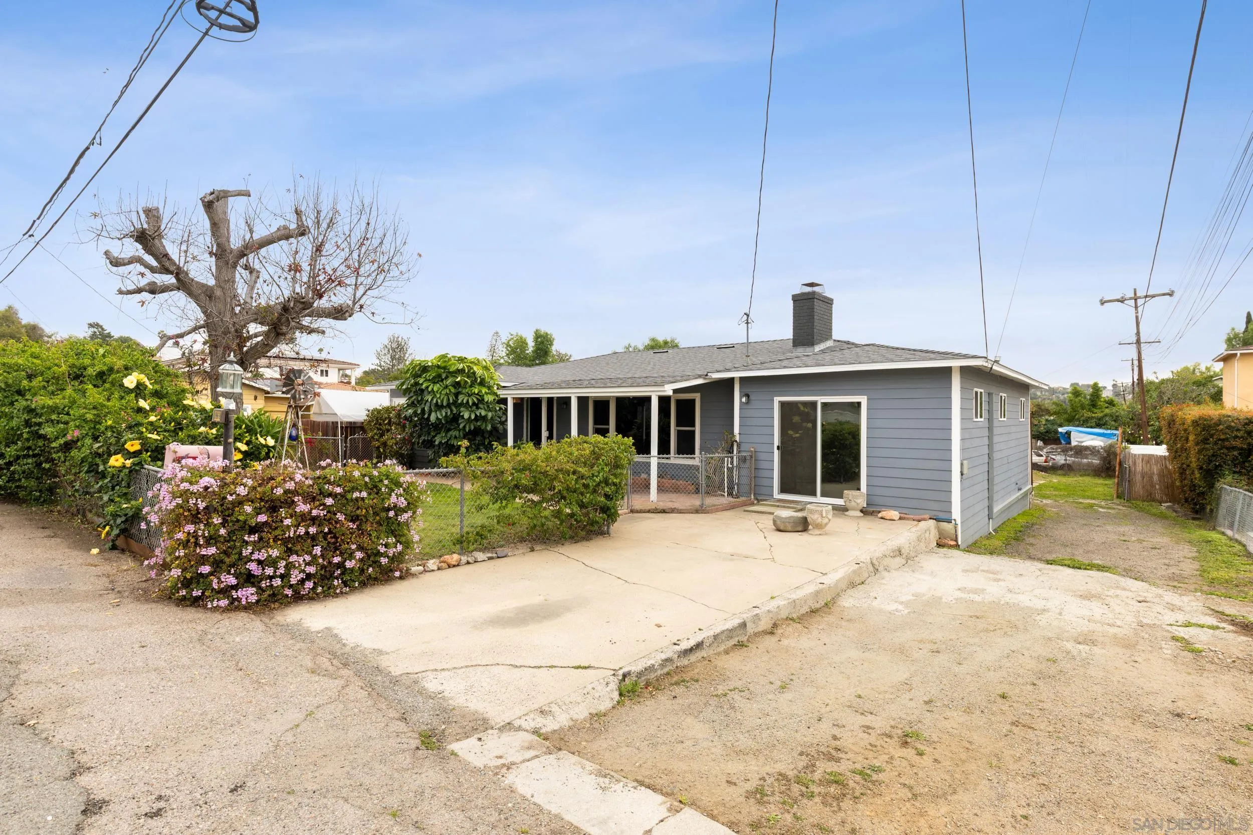 9969 Sierra Madre Road Spring Valley, CA 91977 - Photo 5 of 24